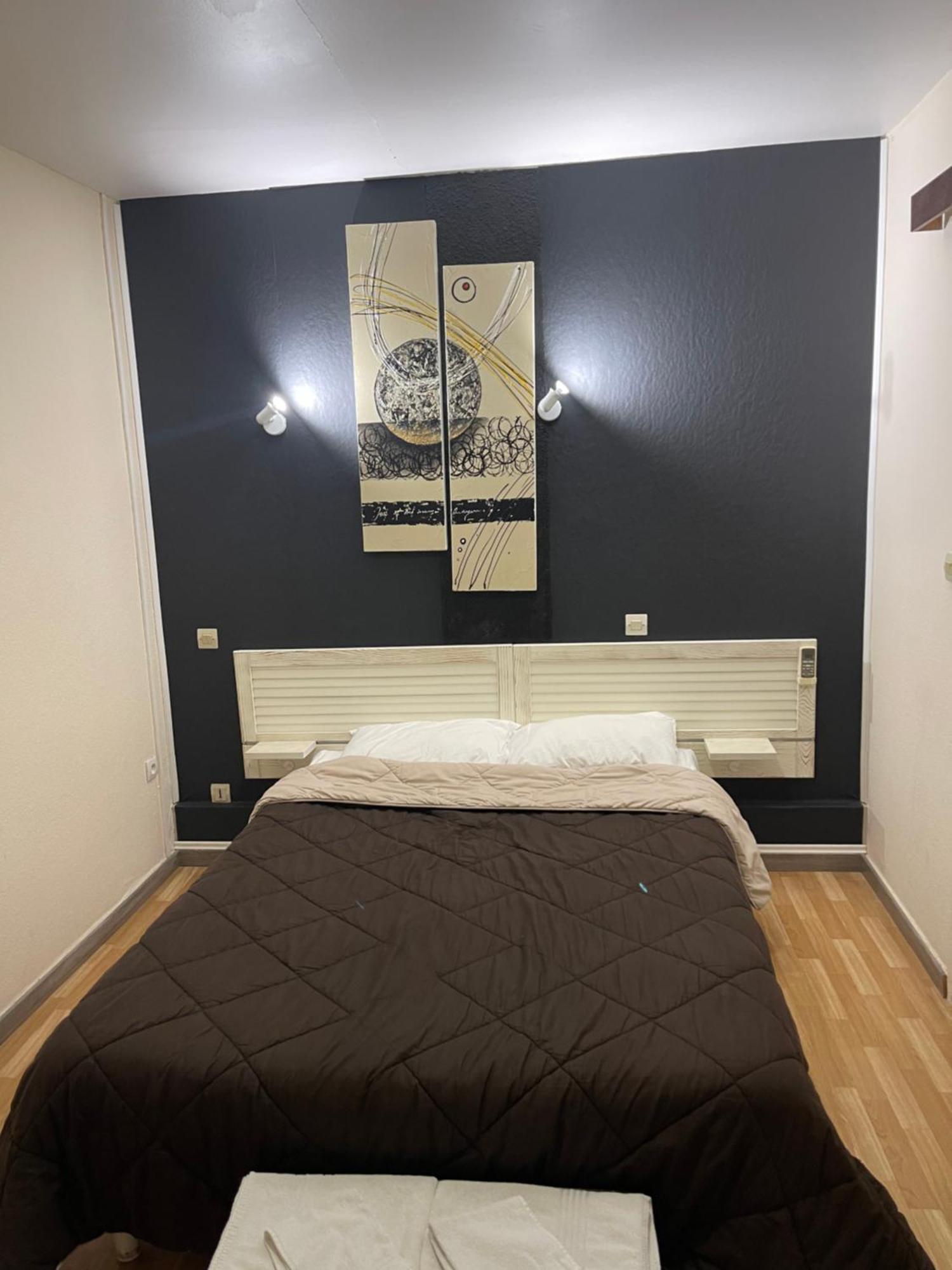 Hotel Auberge Des Charmilles Sainte-Soulle Номер фото